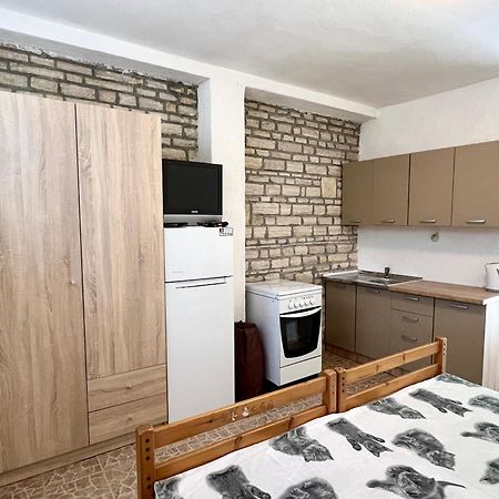 Apartmani Lidija Karin Donji Donji Karin Bagian luar foto