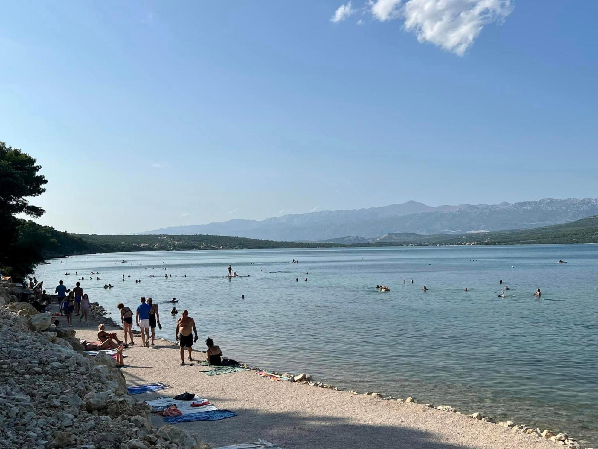 Apartmani Lidija Karin Donji Donji Karin Bagian luar foto