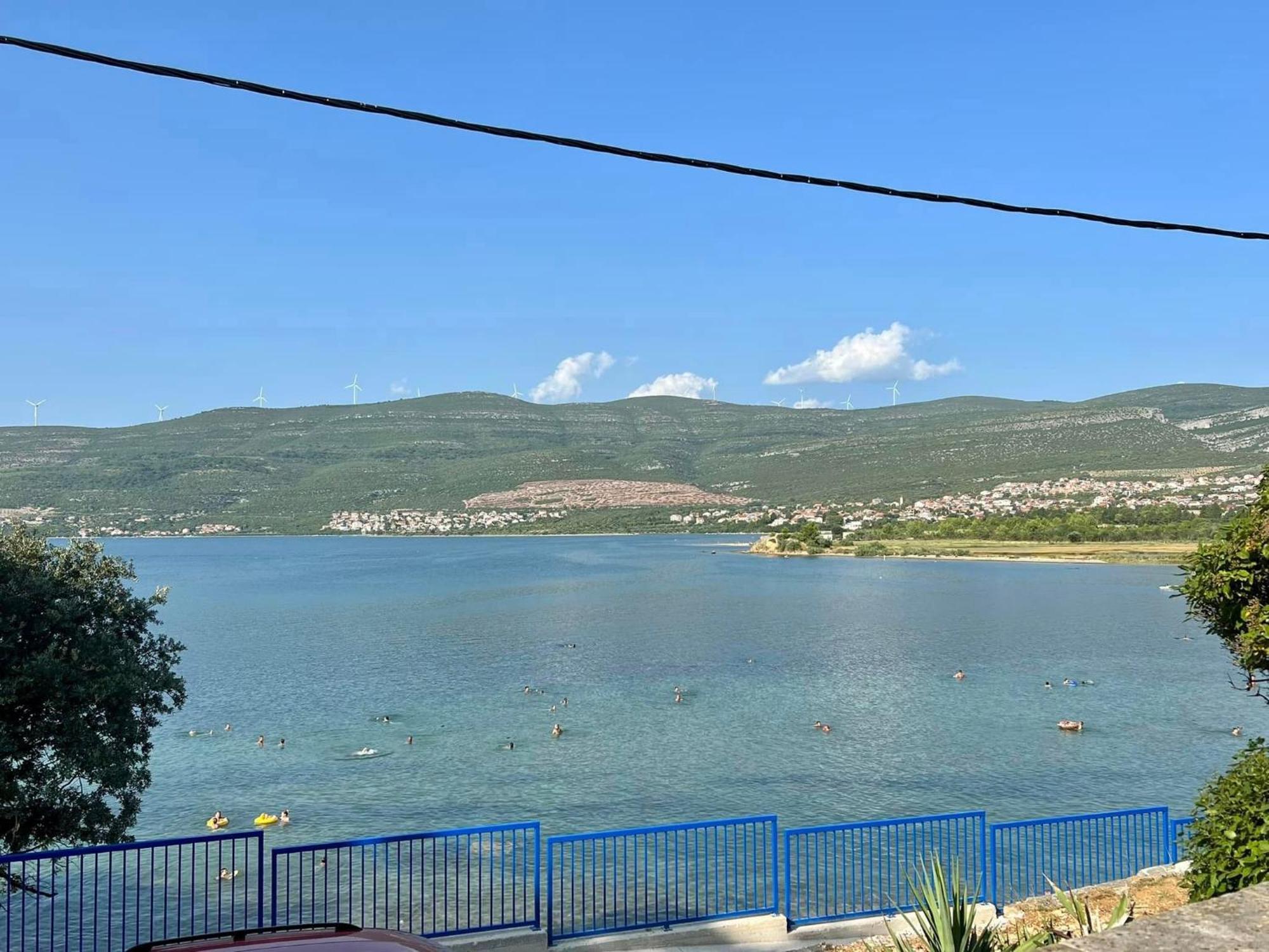 Apartmani Lidija Karin Donji Donji Karin Bagian luar foto